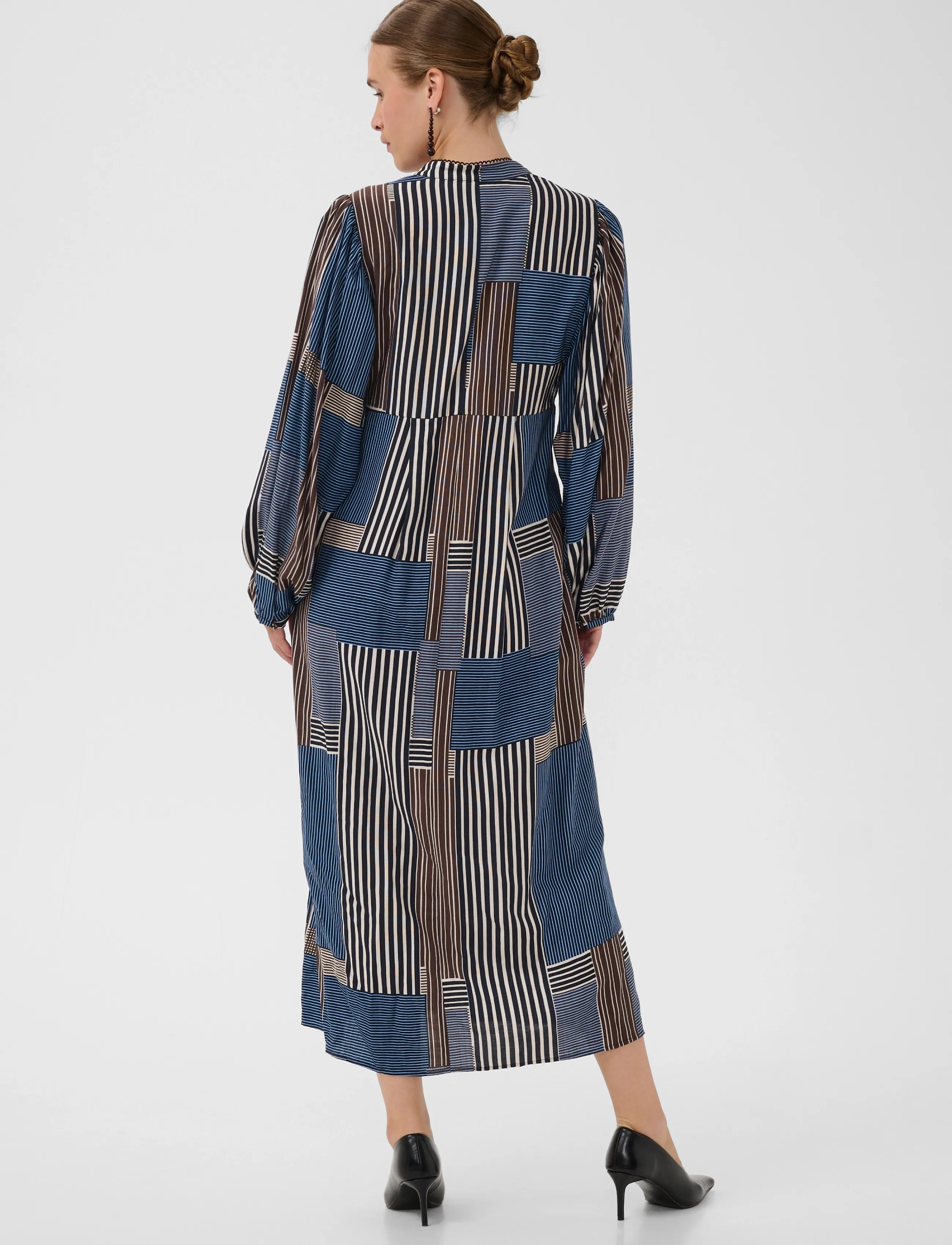 Culture - CUleila Greece Dress - sommerkjoler - blue/brown graphic - 3