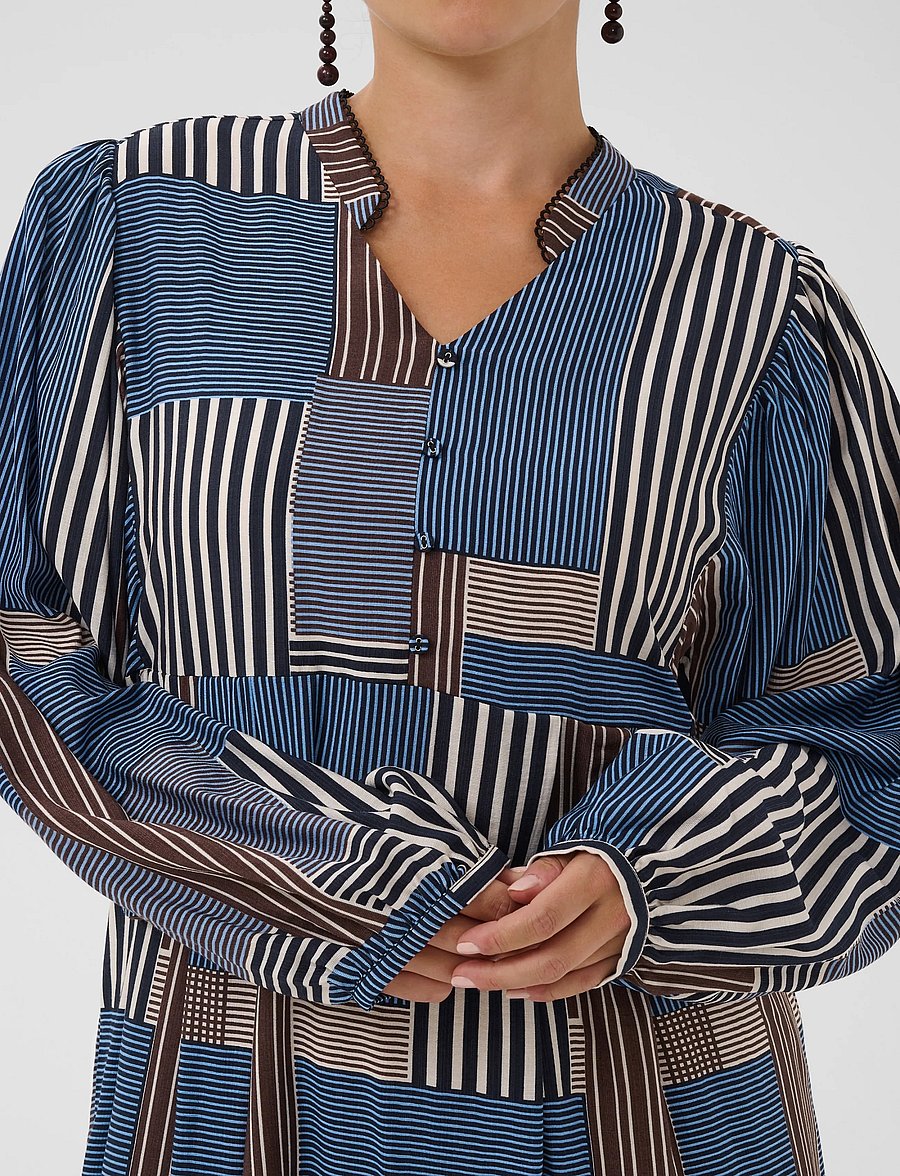 Culture - CUleila Greece Dress - sommerkjoler - blue/brown graphic - 4