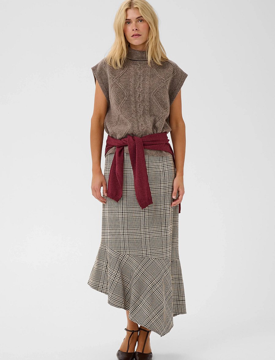 Culture - CUbirsen Long Skirt - midi nederdele - black check - 3