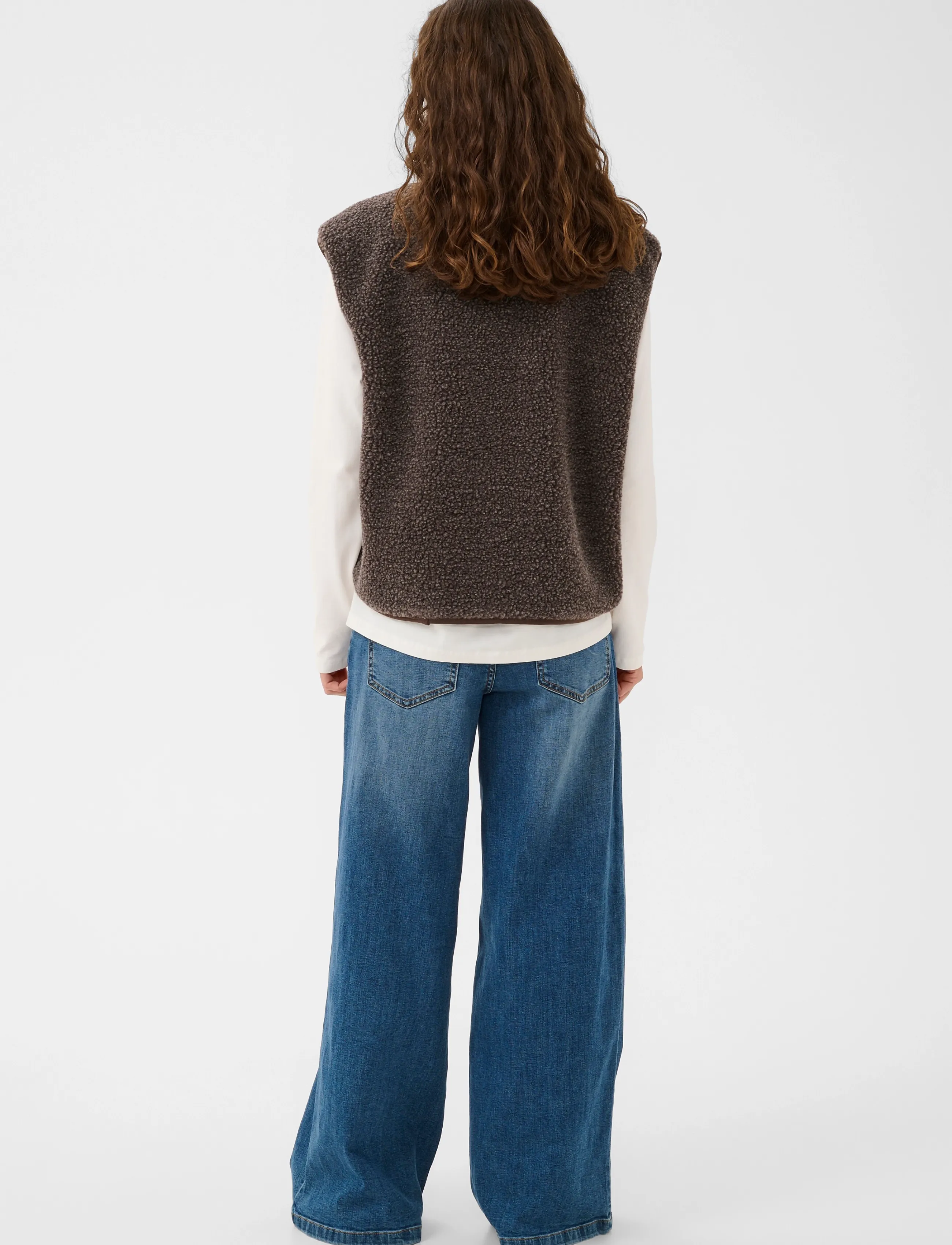 Culture - CUcatina Teddy Waistcoat - teddy-vestid - coffee bean melange - 4
