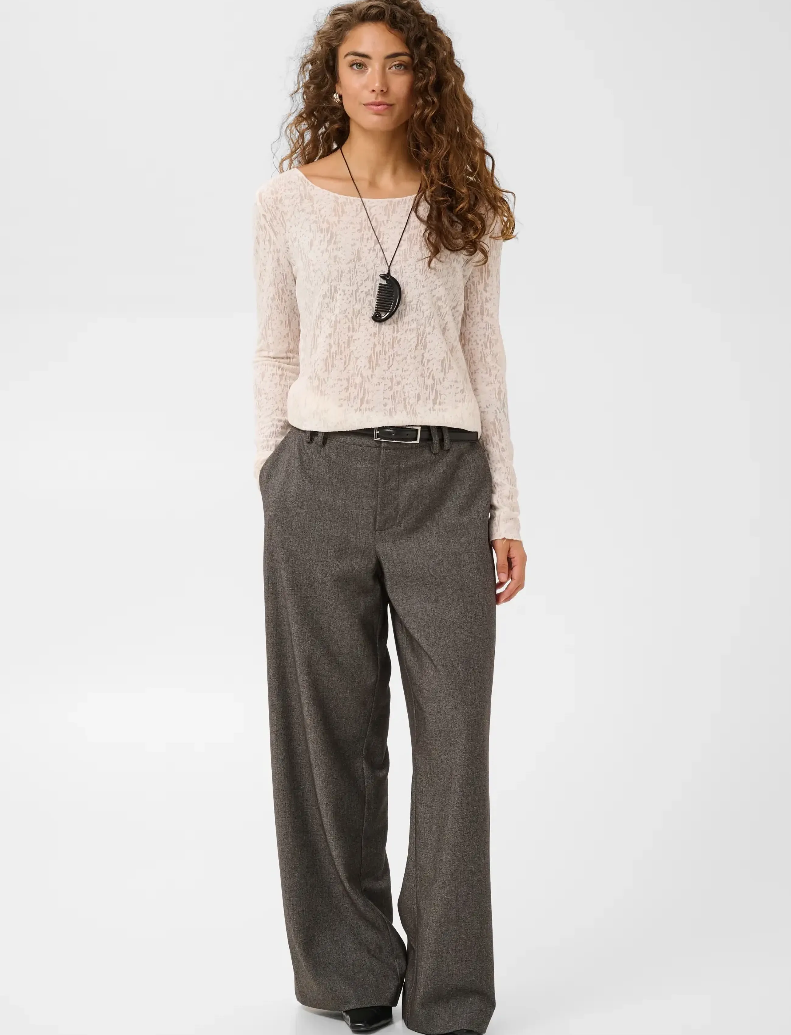 Culture - CUCINDY BLOUSE - langærmede bluser - gardenia - 3