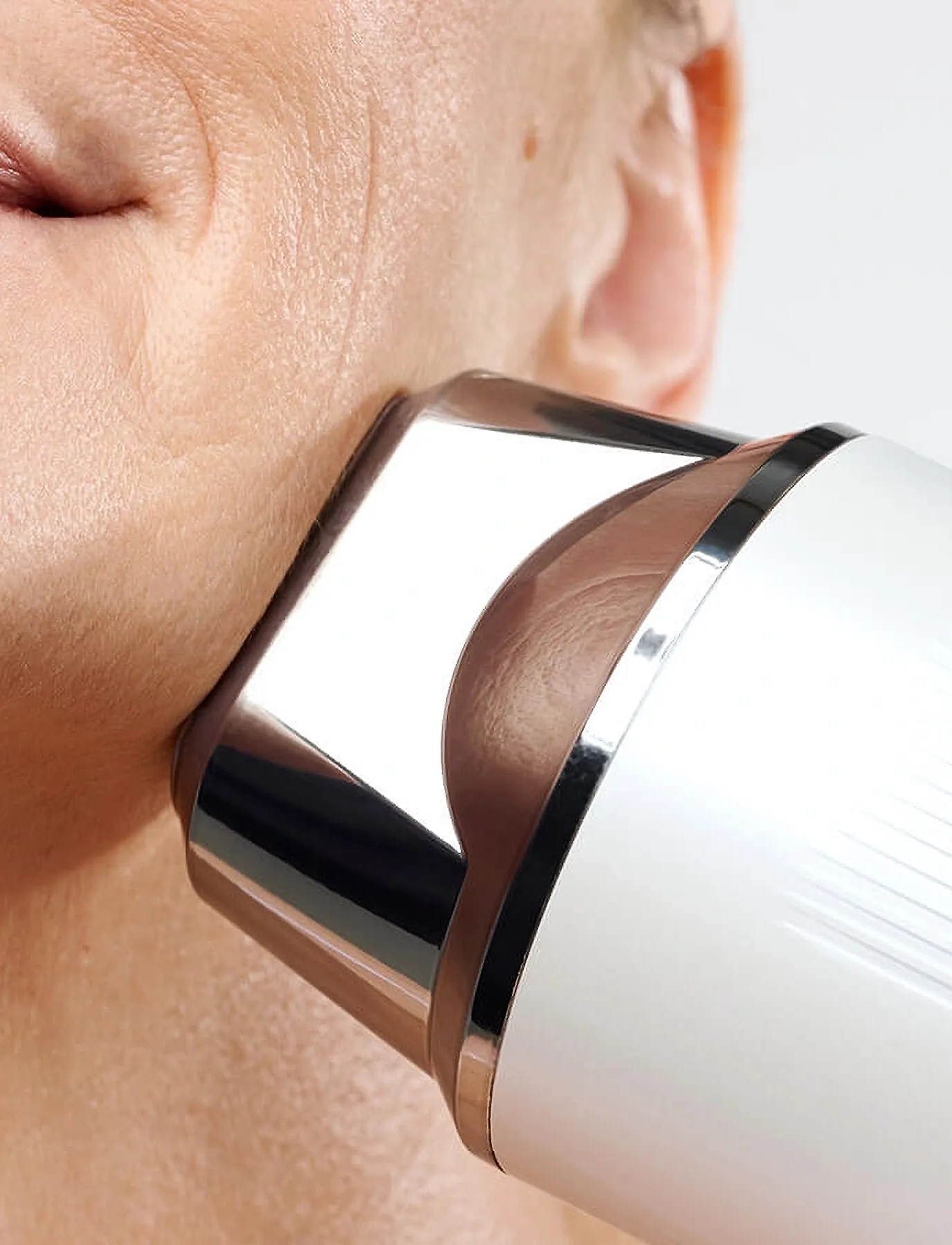 CurrentBody Skin - CurrentBody Skin Laser Hair Removal Device - beauty tech - no color - 3