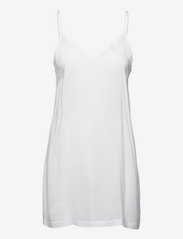 Custommade - Lisel - krótkie sukienki - 001 bright white - 2