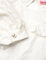 Custommade - Kristy - festkläder till outletpriser - 010 whisper white - 3