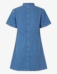 Custommade - Jamilah Dots - jeansklänningar - 414 dusty blue - 1