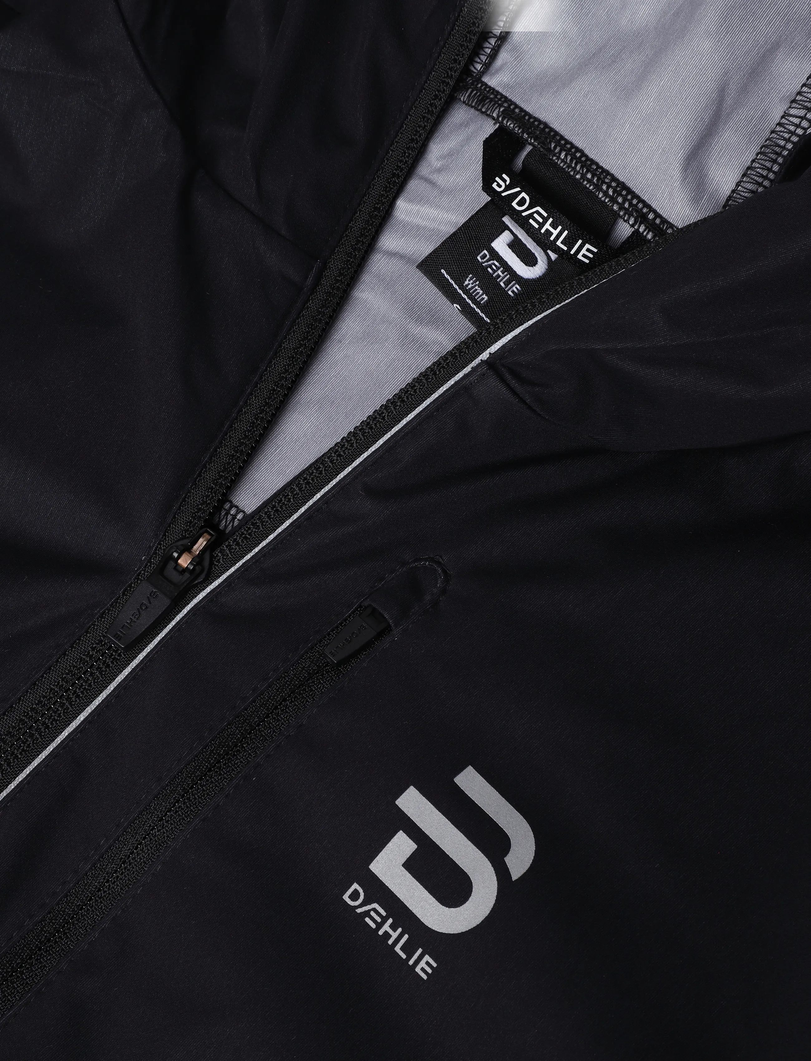 Daehlie - Jacket Winter Run Protect Wmn - 99900 - 2