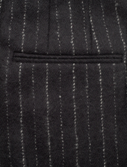 House Of Dagmar - Valerie BOTTOMS - broeken met rechte pijp - black pinstripe - 4