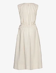 House Of Dagmar - RUFFLE COTTON DRESS - feestelijke kleding voor outlet-prijzen - white/black - 1
