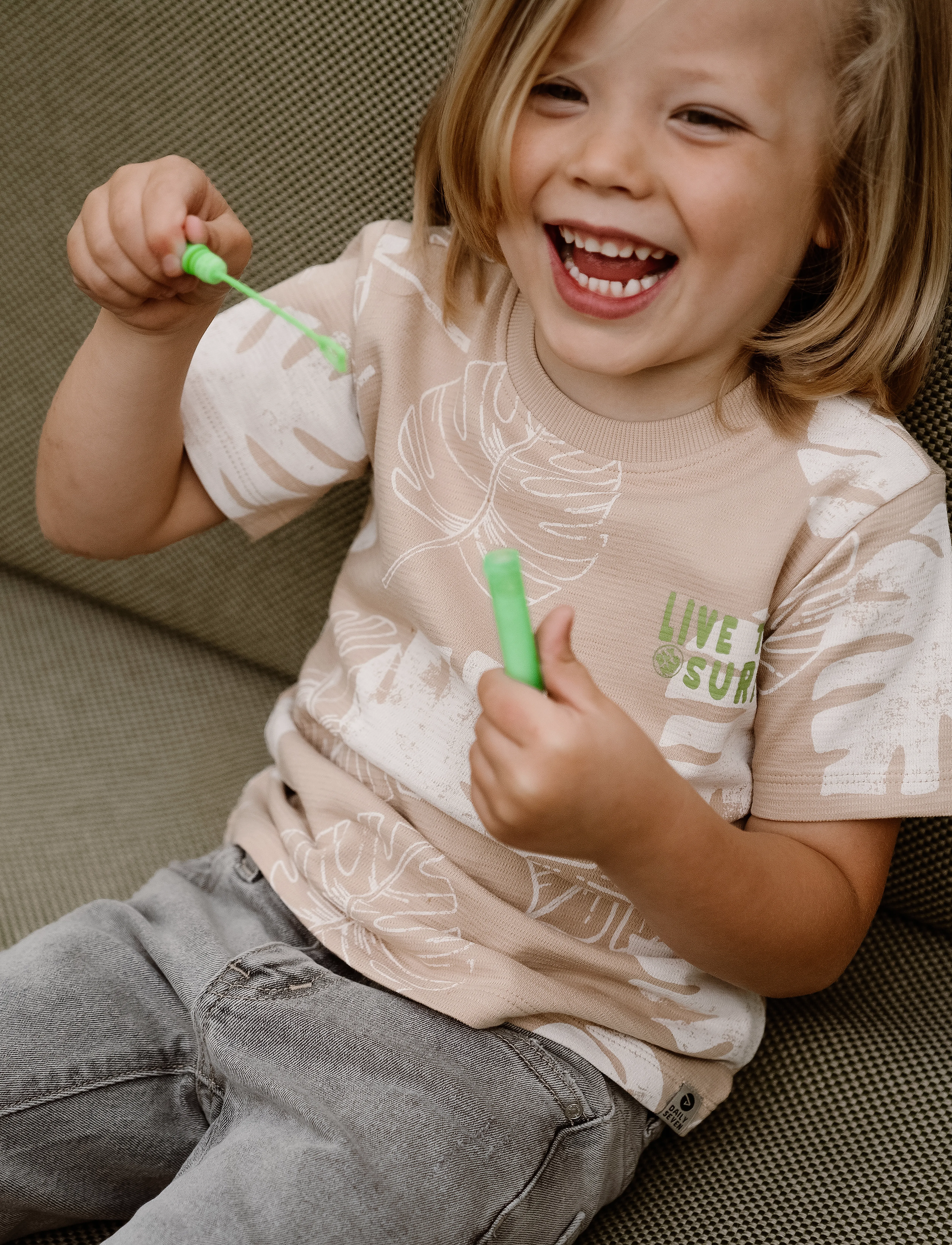 Daily 7 T-Shirt Print, 104, T-shirts, Beige - Short-sleeved, Kinder