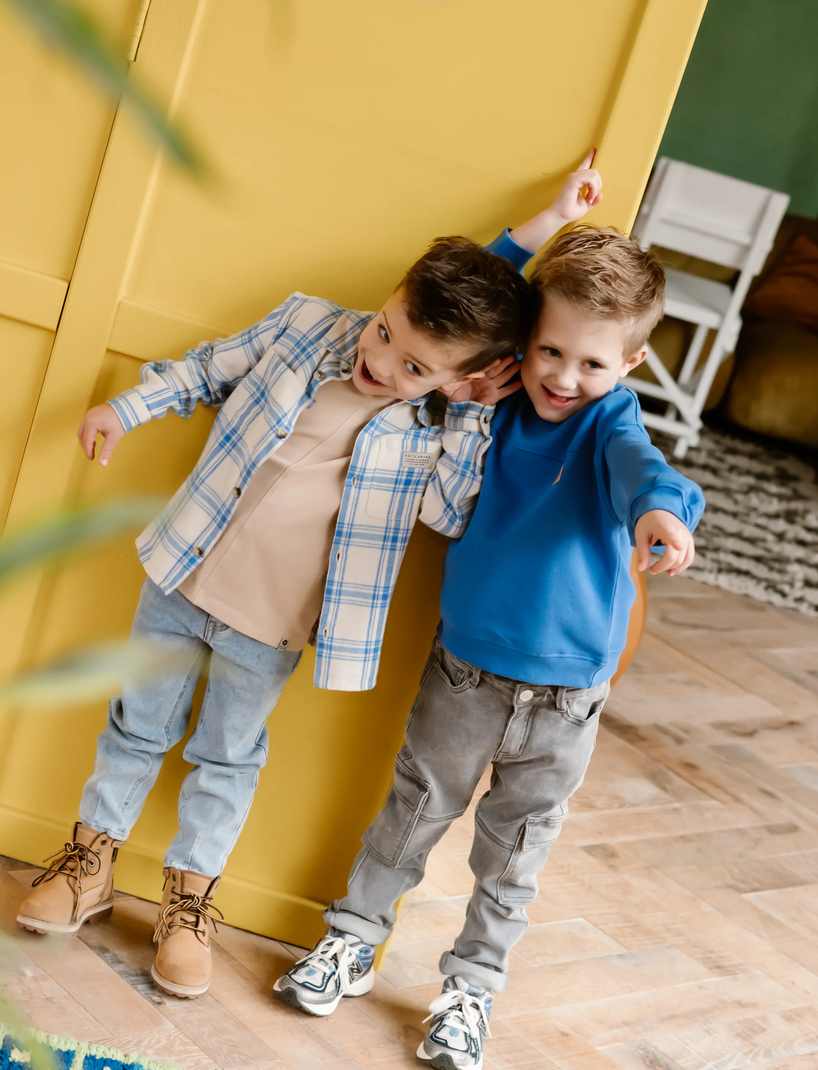 Daily 7 T-shirt Print - Oberteile & T-Shirts - LATTE SAND / cream