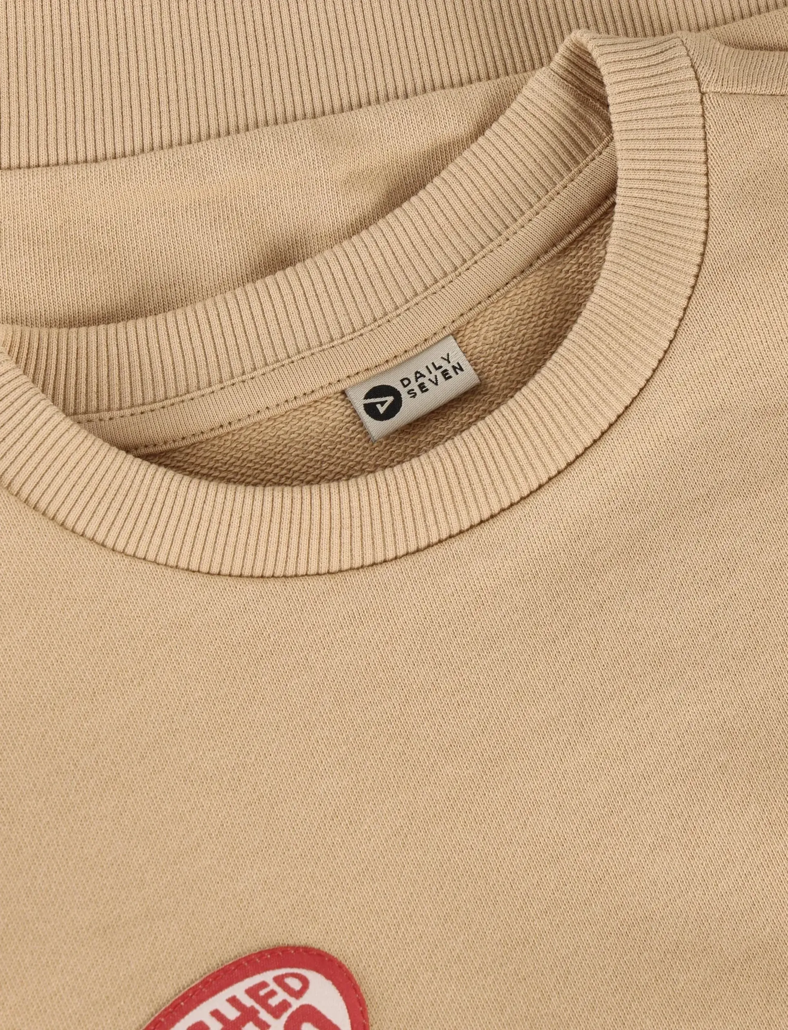 Daily 7 - Oversized Sweater Badges - dressipluusid - latte sand - 3