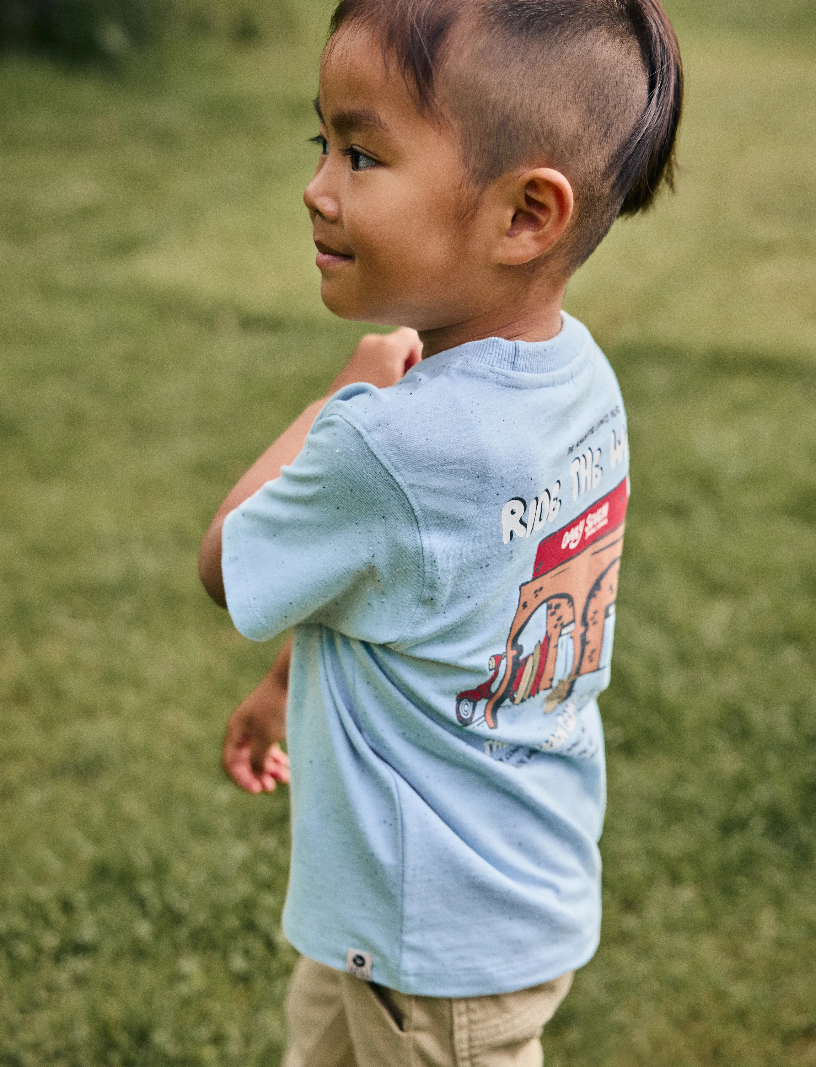 Daily 7 T-Shirt Backprint, 116, Blue, T-Shirts > Kortærmede, Børn