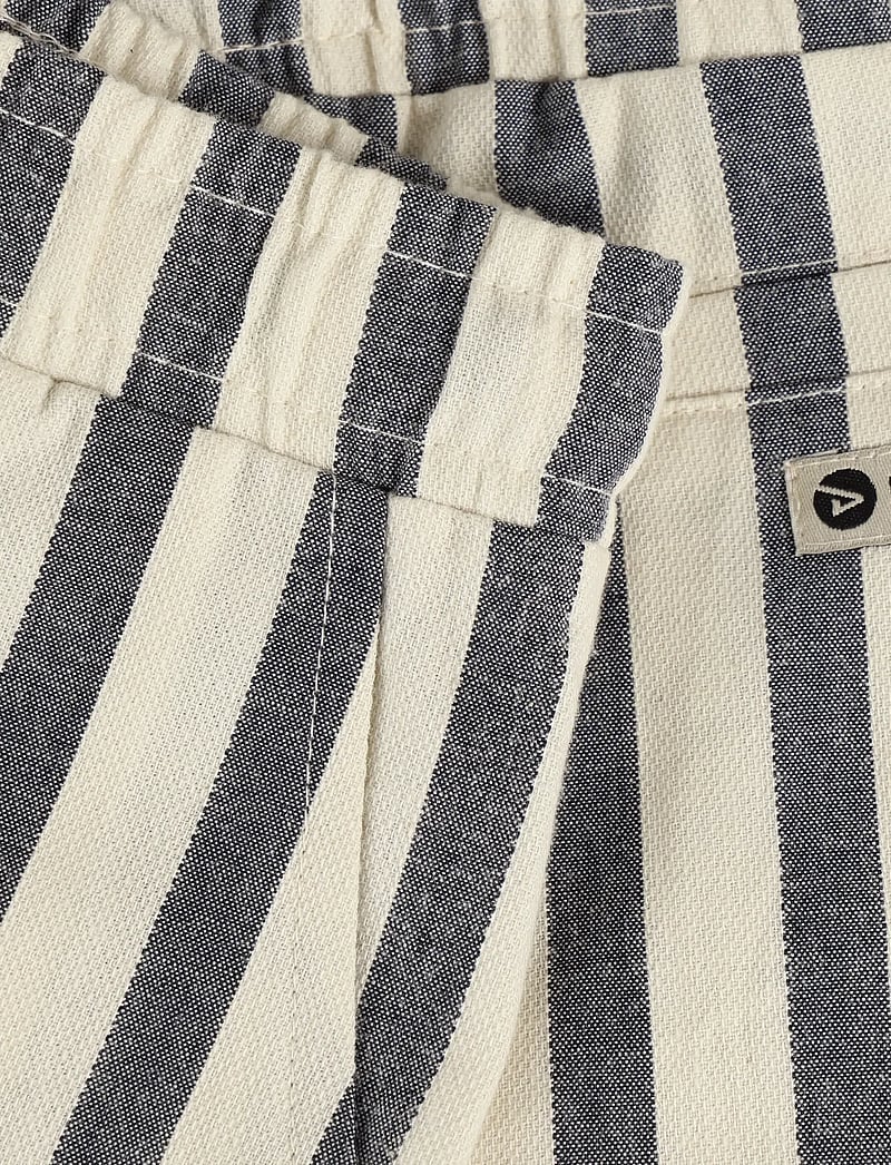 Daily 7 - Cotton Stripe Shorts - casual shorts - thunderstorm - 4