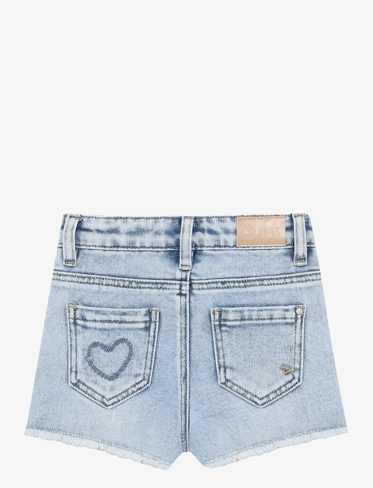 Daily 7 - Denim Shorts Heart - denimshorts - blue denim - 2