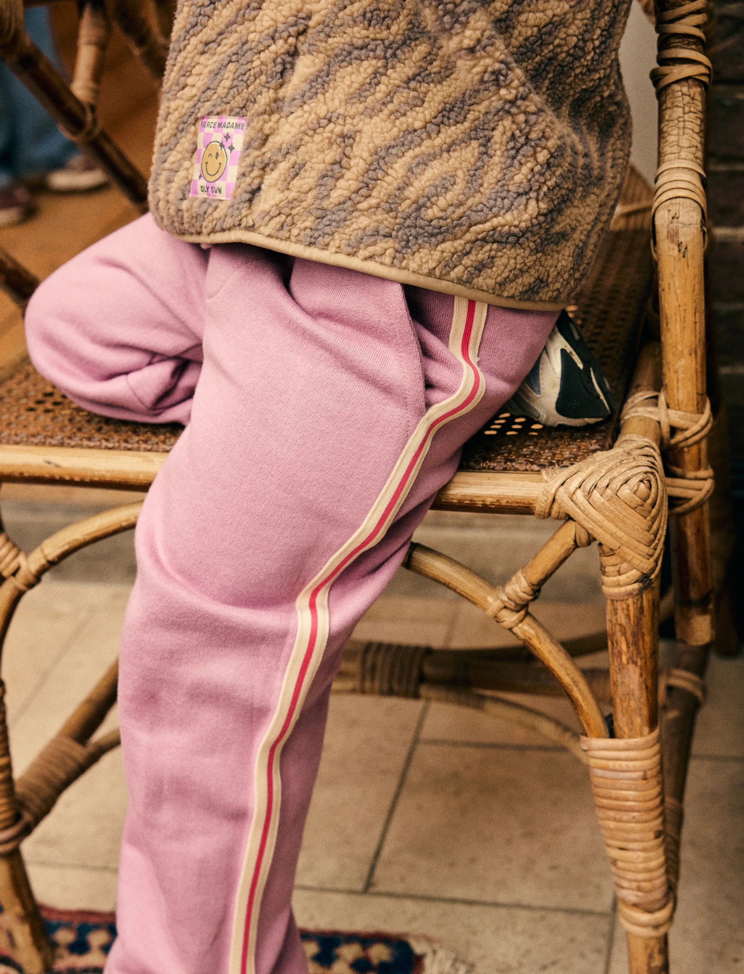 Daily 7 Wide Fit Tape - Sweatpants - VALERIAN / purple