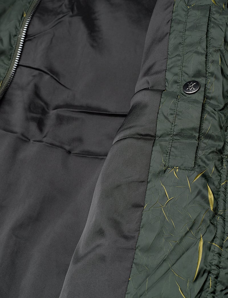 Daily Paper - renako puffer jacket - winterjacken - jet black - 4