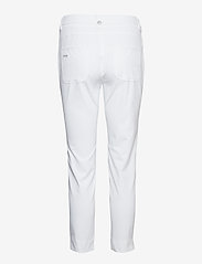 Daily Sports - LYRIC HIGH WATER 94 CM - pantalon de golf - white - 2