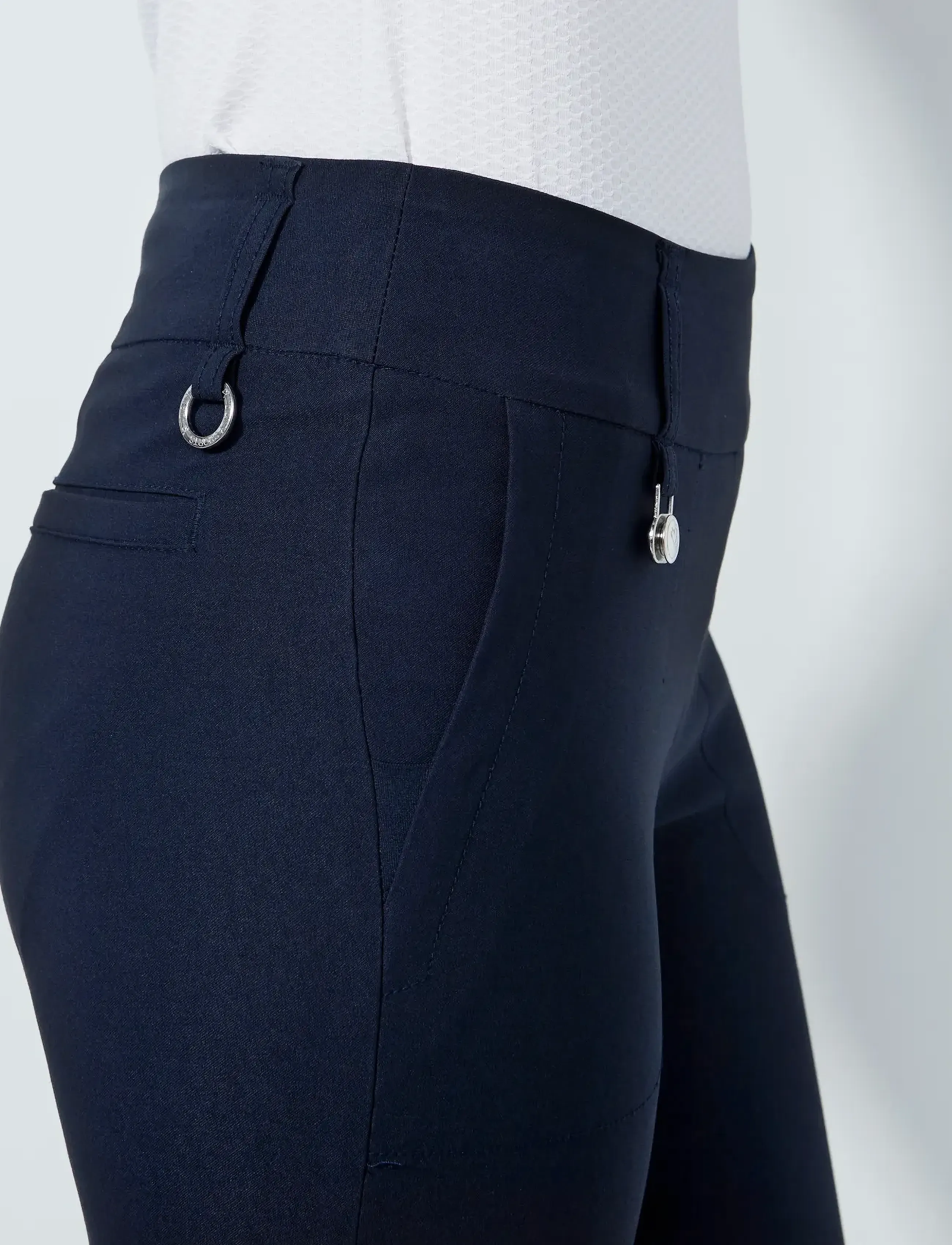 Magic Pants 32 Inch 3