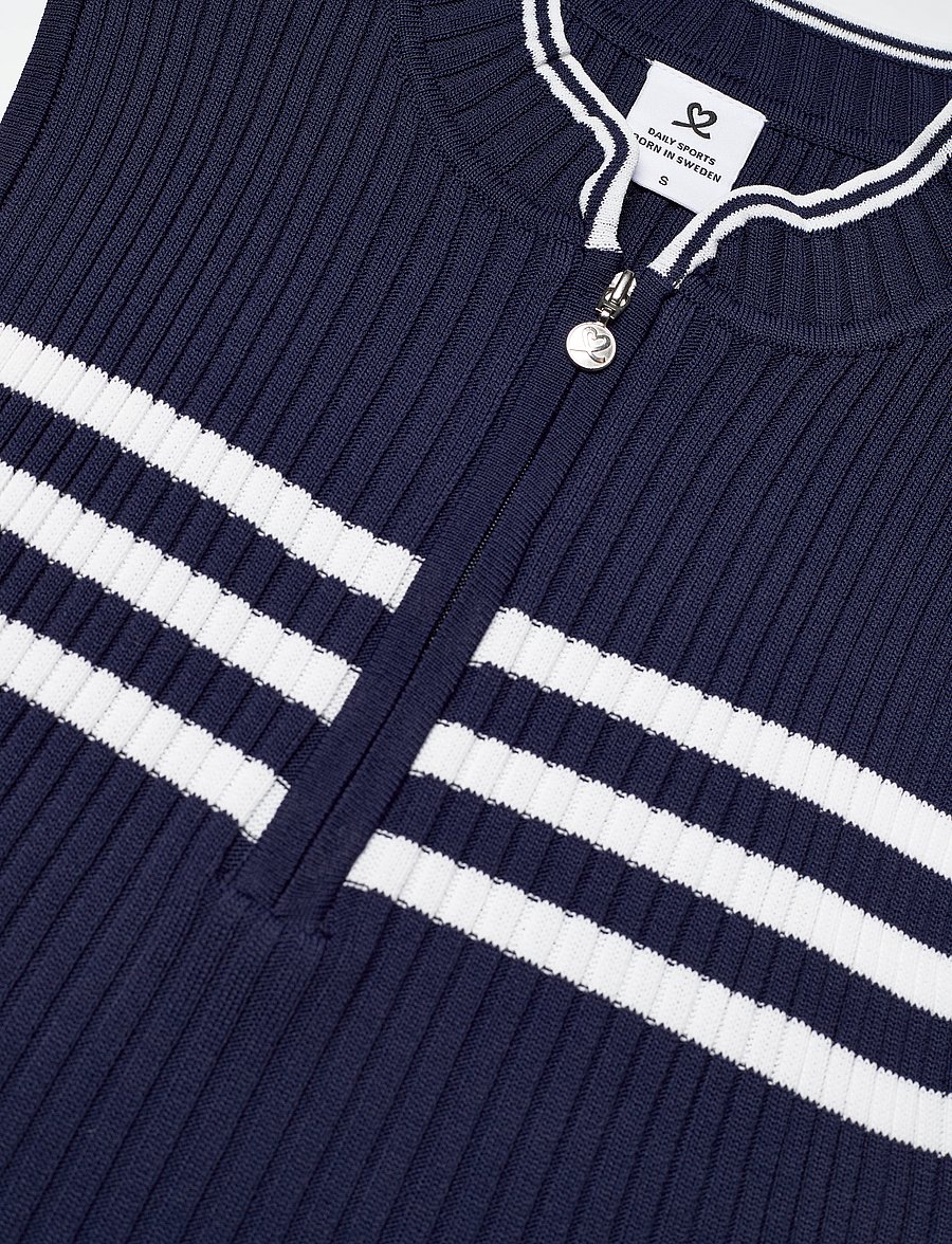 Daily Sports - AWARA SL DRESS - kleider & röcke - navy - 5