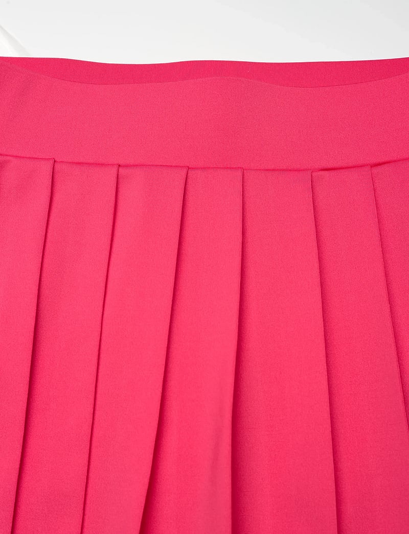 Daily Sports - PLEATED SKORT 45 CM - robes & jupes - intense coral - 2