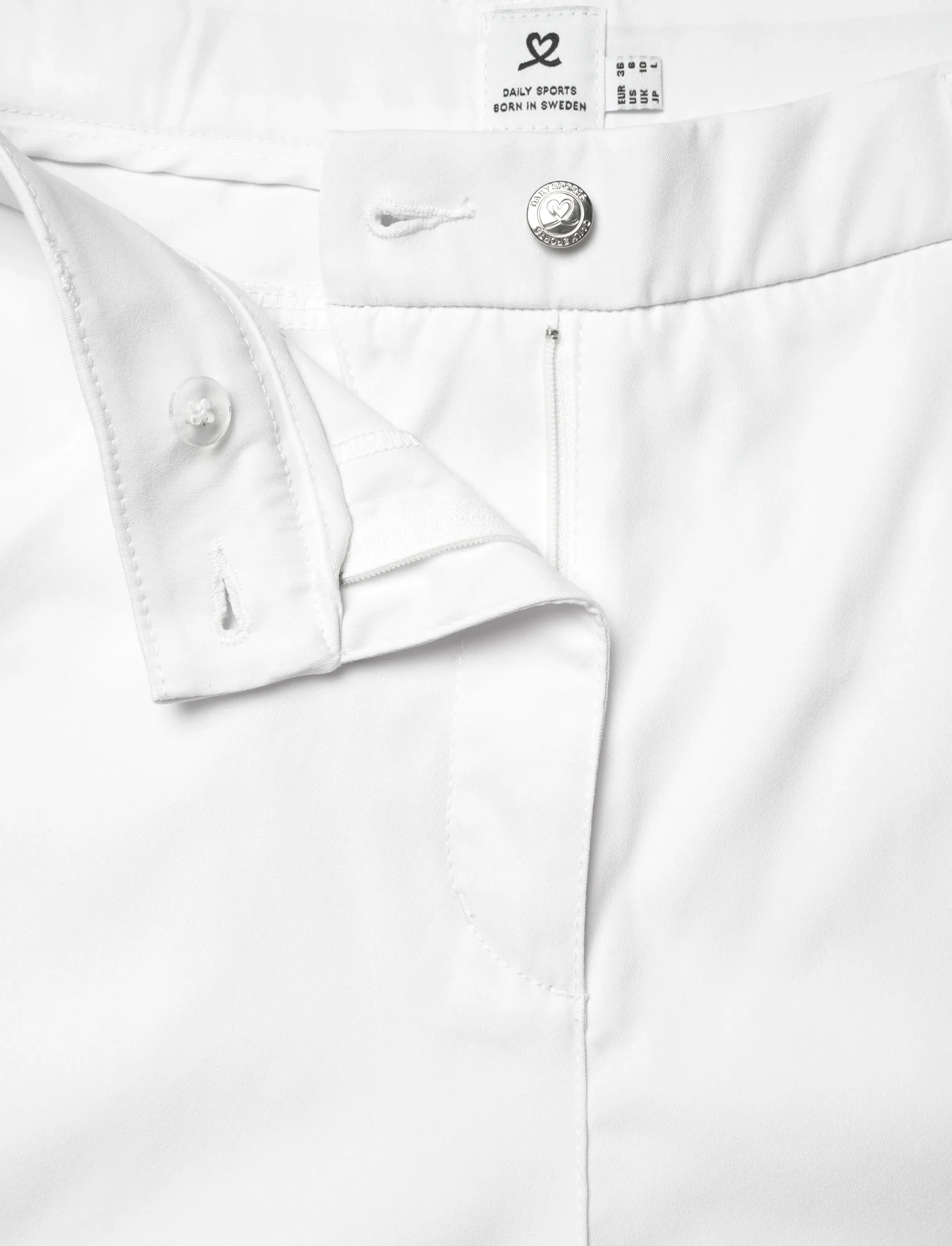 Daily Sports - Trieste Chinos Shorts 41 cm - golfshorts - white - 3