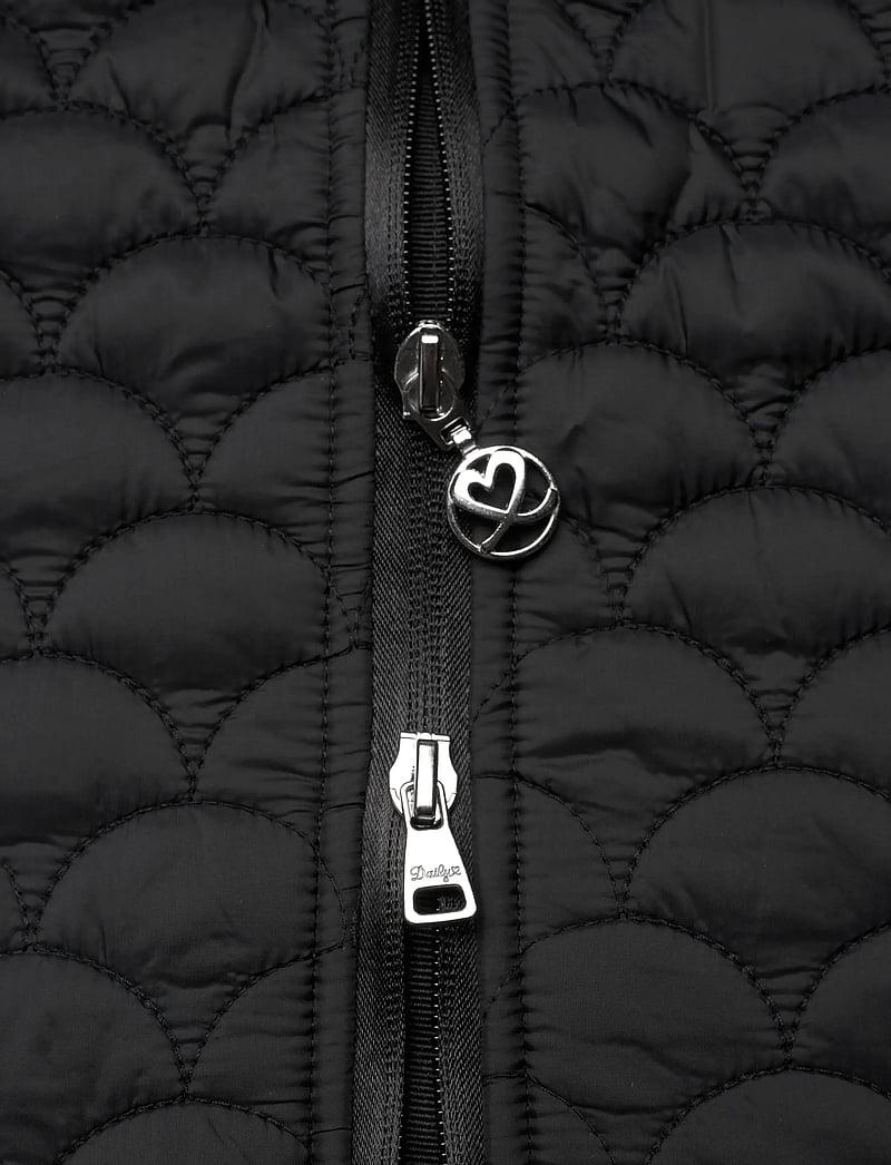 Daily Sports - Quilt Padded vest - outdoor - black - 4