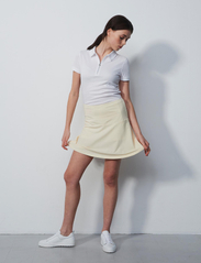 Daily Sports - SHERLYN SKORT 45 CM - skirts - macaron yellow - 2