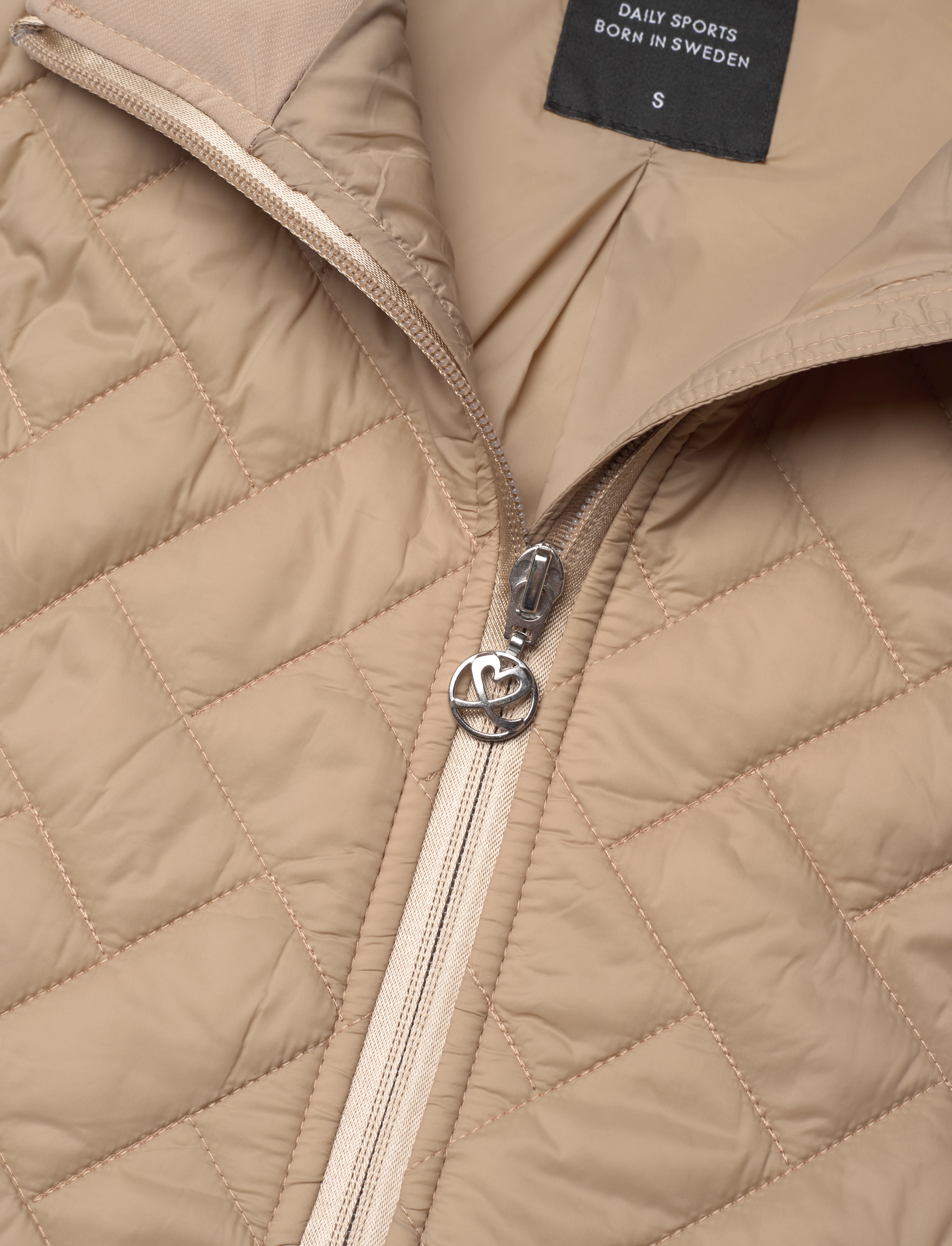 Daily Sports - BONNIE PADDED VEST - fudge - 4