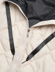 Daily Sports - LAVAL VEST - quilted vests - raw - 5