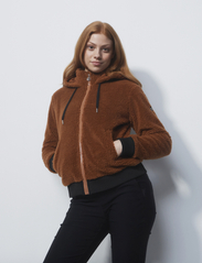 Daily Sports - LECCE JACKET - hoodies - cinnamon - 2
