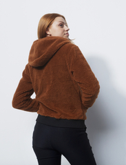 Daily Sports - LECCE JACKET - hoodies - cinnamon - 3