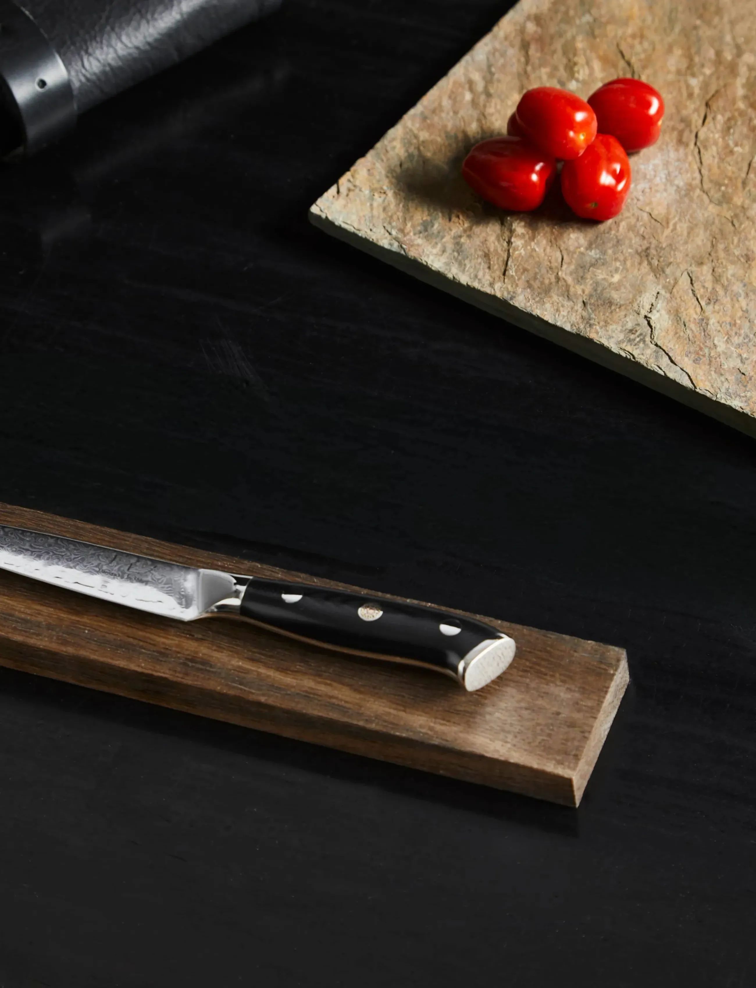 Damascus by Hâws Utility Knife 23.6 cm, 23.6 cm, Black, Knive Og Tilbehør > Skrælleknive, Unisex