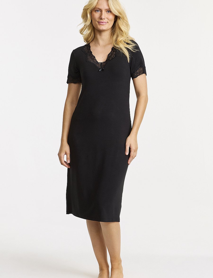 Damella of Sweden - Nightdress short sleeve - natkjoler - black - 0
