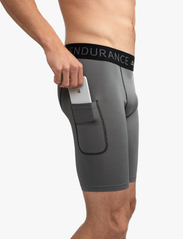 Danish Endurance - Men's Compression Shorts 2-pack - löpnings-& träningstights - multicolor (1x black, 1x grey) - 6