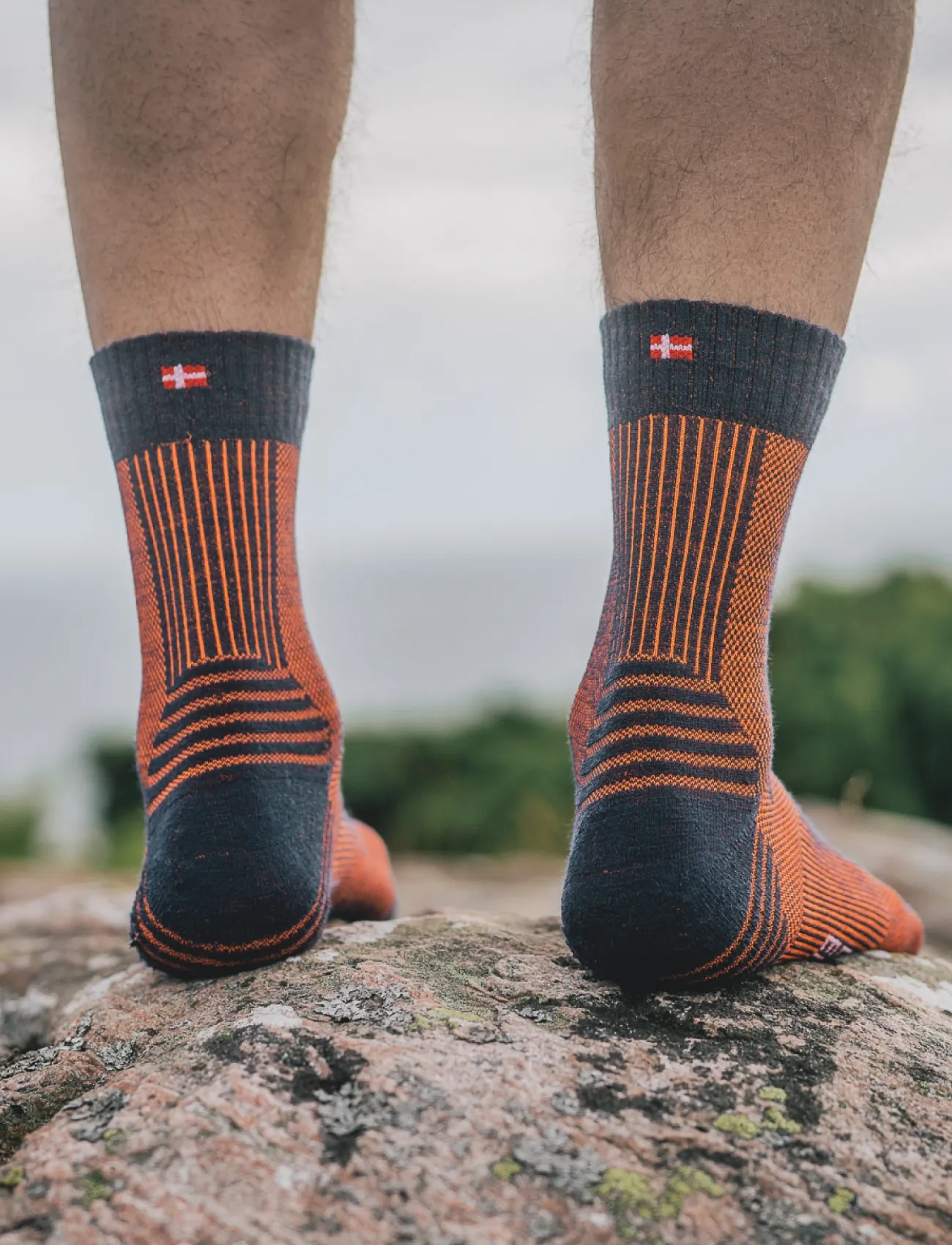 Danish Endurance - Light Hiking Crew Socks 3-pack - urheilusukat - mc (1xnavy/orange, 1xblack, 1xnavy) - 4