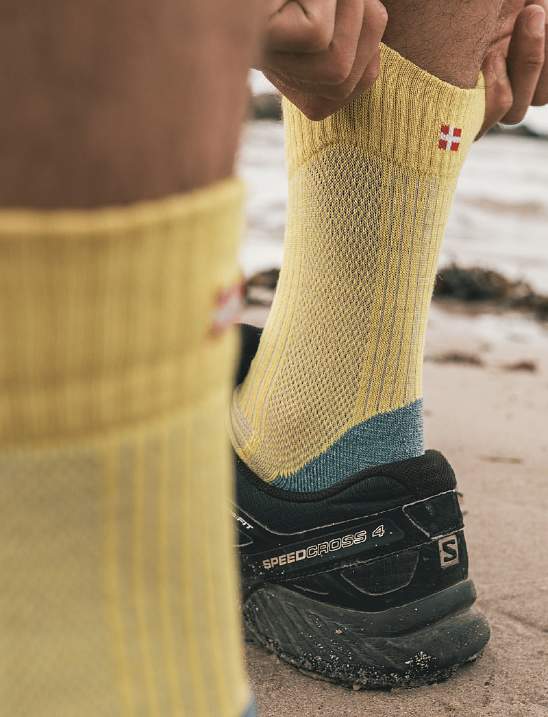 Danish Endurance - Light Hiking Crew Socks 1-pack - strümpfe - yellow/blue grey - 0