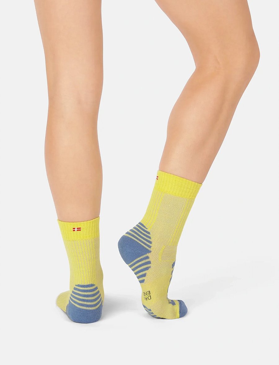Danish Endurance - Light Hiking Crew Socks 1-pack - treningssokker - yellow/blue grey - 4