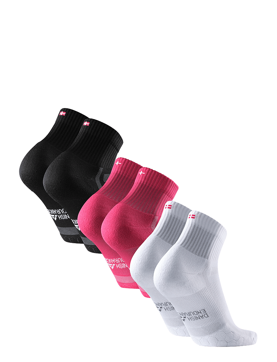 Danish Endurance - Long Distance Running Quarter Socks 3-pack - strümpfe - multicolour (1x black, 1x pink, 1x white) - 3