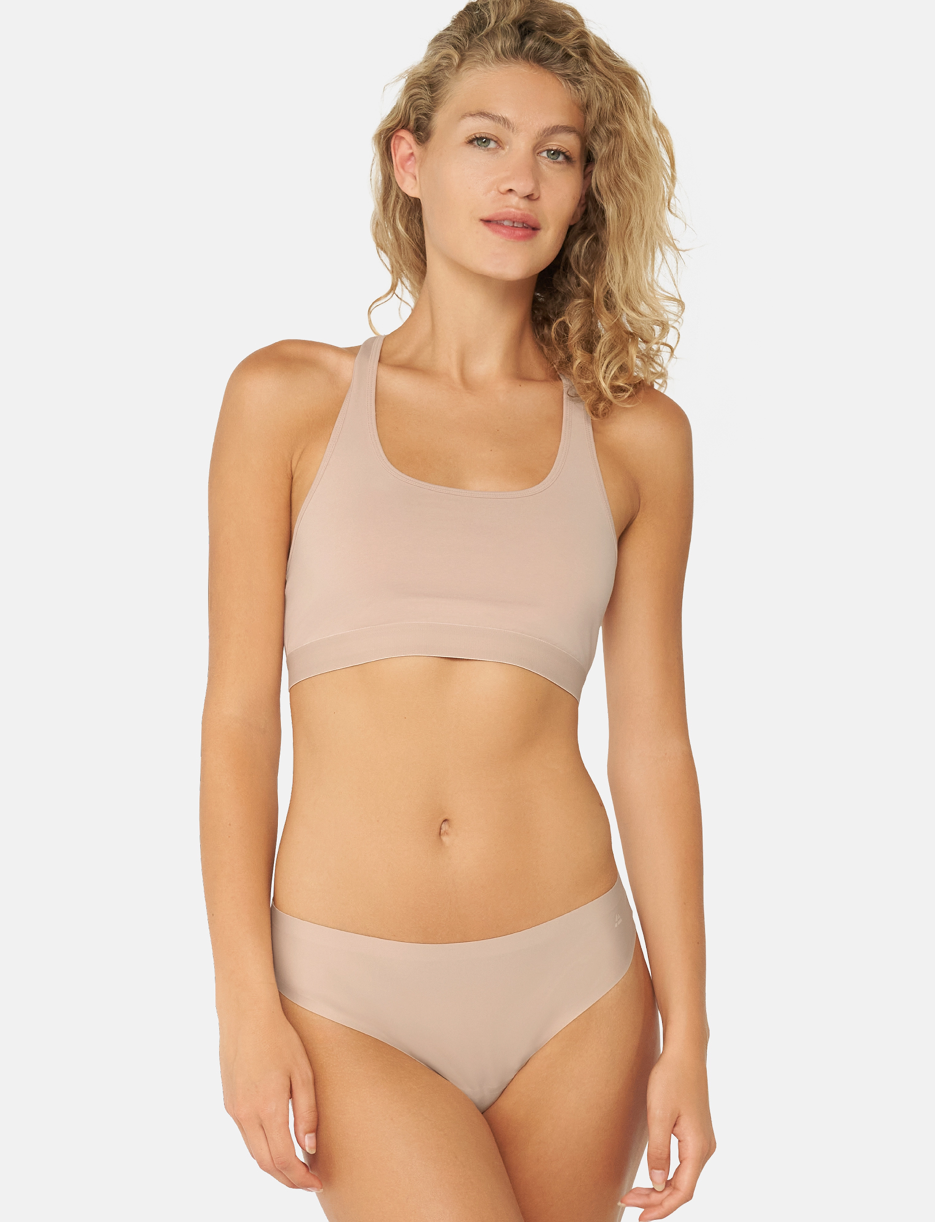 Danish Endurance Invisible Thong (Women) 3-Pack, S, Beige, Trusser > G-Streng, Dame