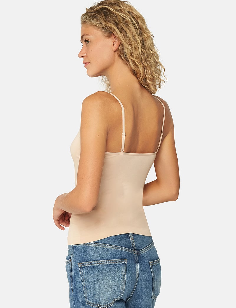 Danish Endurance - Bamboo Strap Top (Women) 2-pack - tank tops - multicolor (1x black, 1x nude beige) - 4