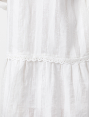 Dante6 - D6Nova sculped lace dress - milk white - 6