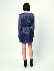 Dante6 - D6Elora plissé mini dress - feestelijke kleding voor outlet-prijzen - multicolour - 3
