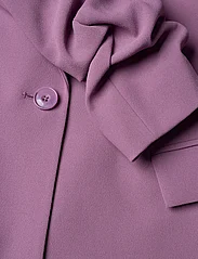 Dante6 - D6Daya cropped sleeve blazer - enkeltradede blazere - faded purple - 6
