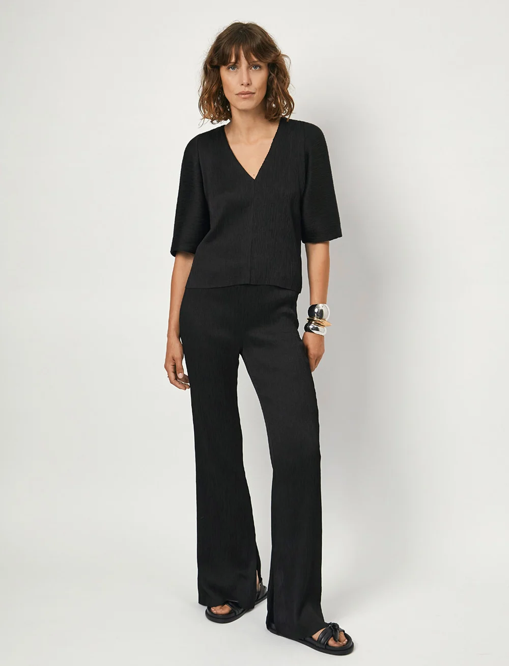 Dante6 - D6Raquel pleated top - kurzämlige blusen - raven - 0