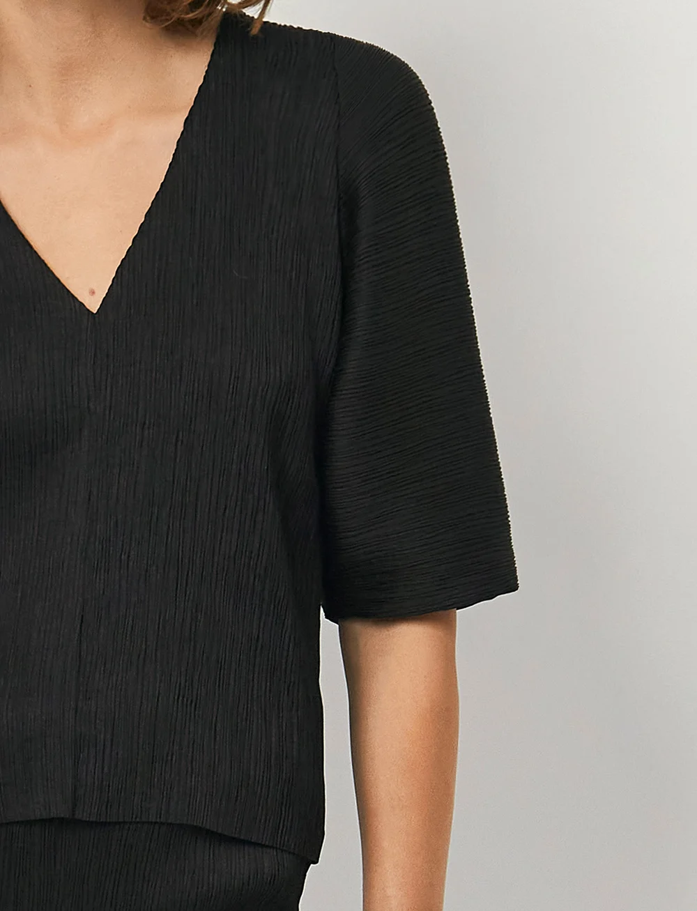 Dante6 - D6Raquel pleated top - kurzämlige blusen - raven - 3