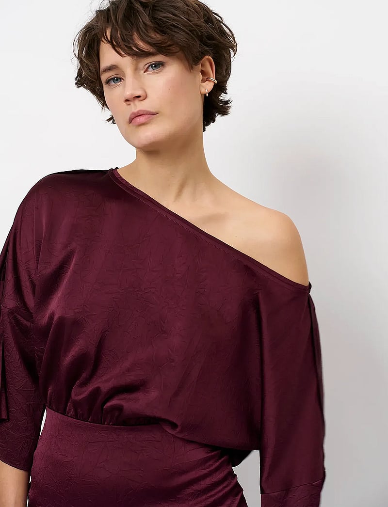 Dante6 - Dante6-Maven kimono sleeve dress - korte kjoler - mulberry red - 3