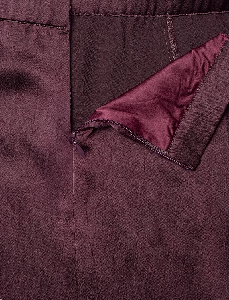 Dante6 - Dante6-Mirage flowy satin skirt - midi kjolar - mulberry red - 5