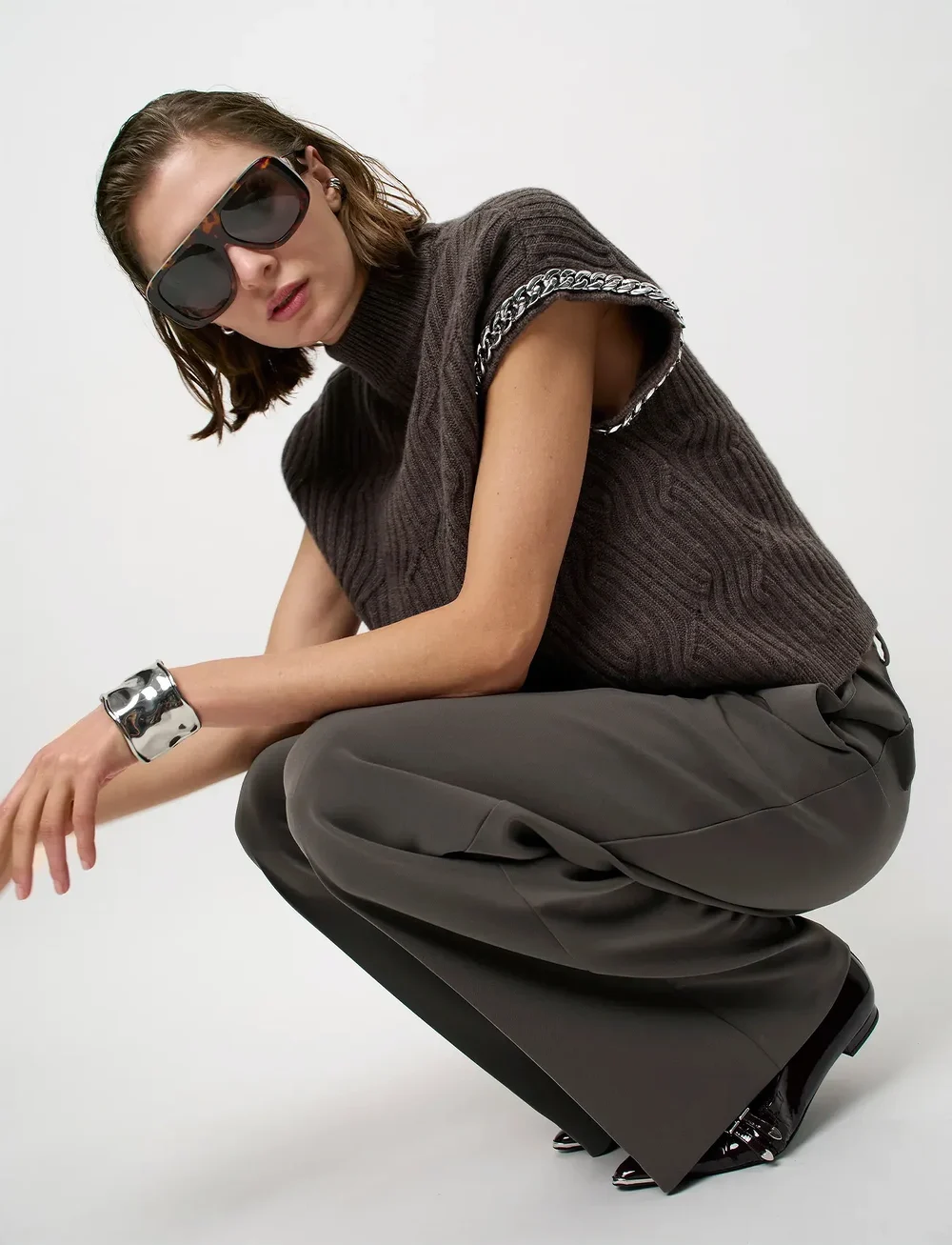 Dante6 - Dante6-Meloe  sleeveless chain sweater - kootud vestid - antique grey - 3