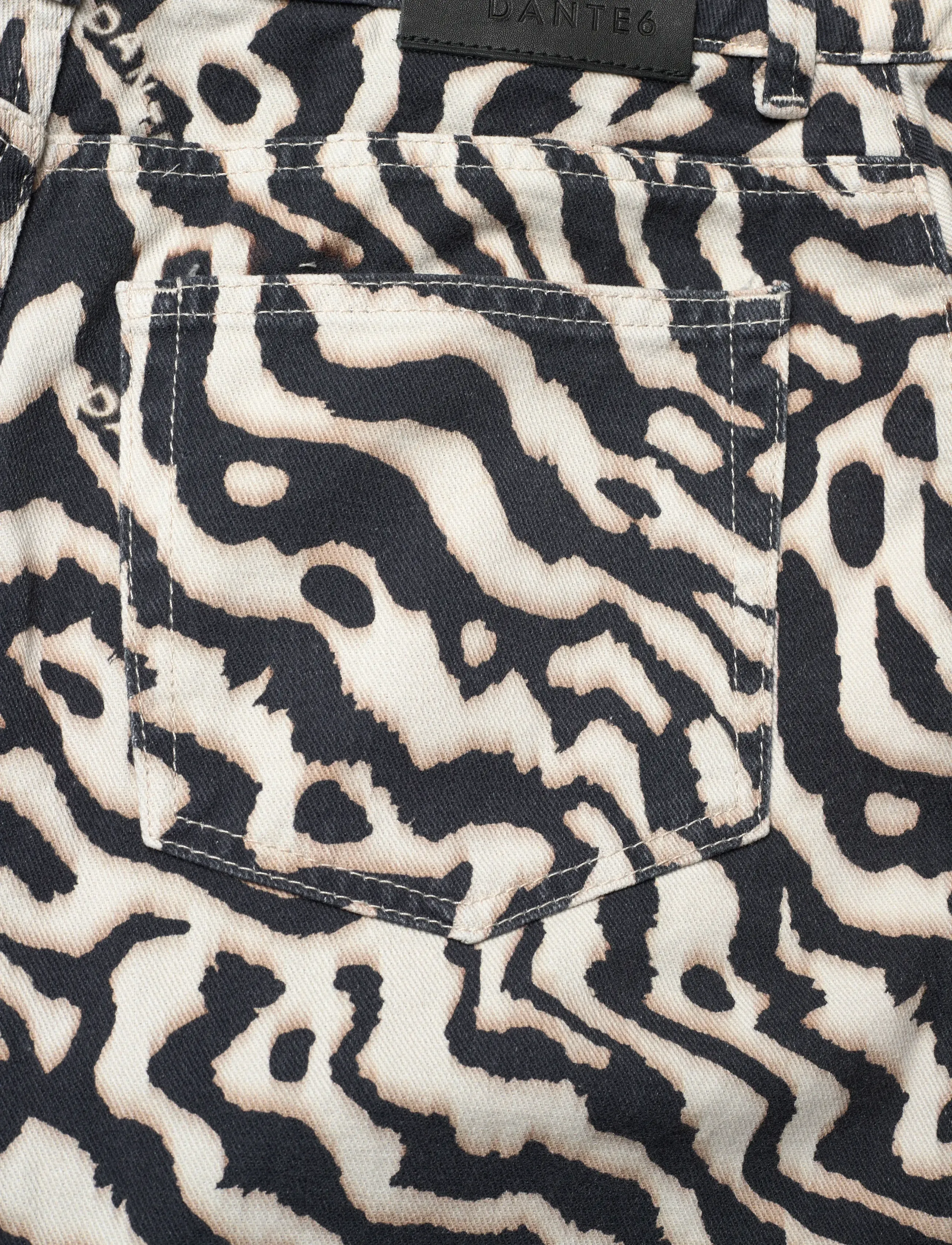 Dante6 - Dante6-Spotted animalistic jeans - jeans droites - black/cream - 4