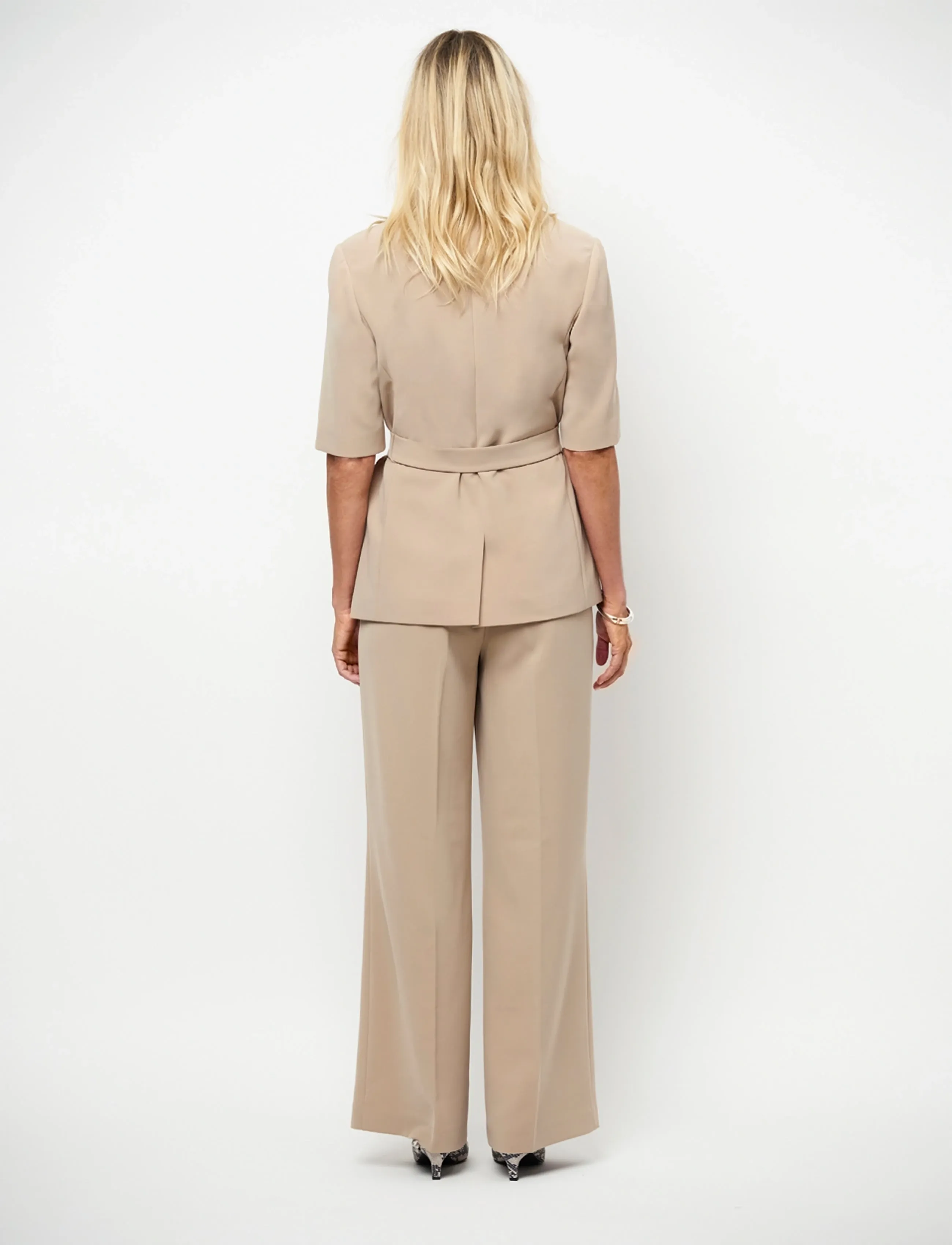 Dante6 - Dante6-Nissa short sleeves blazer - blazere med bælte - sand beige - 4